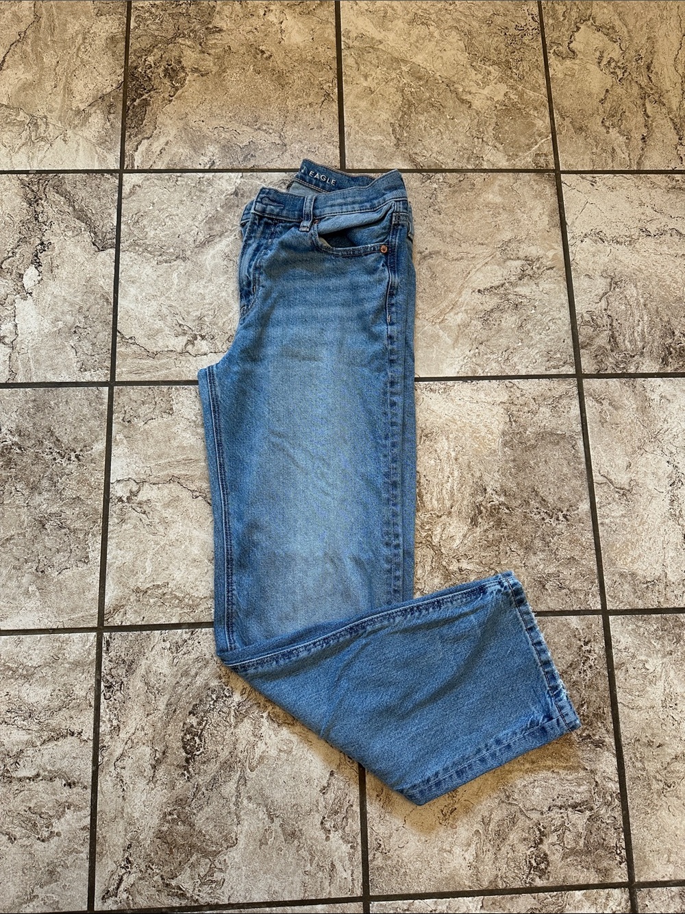 American Eagle Strigid Ex-Boyfriend Jeans